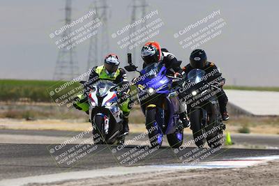 media/Aug-03-2025-TrackDaz (Sun) [[bf4a71acf9]]/C Group/1240pm (Wheelie Bump)/